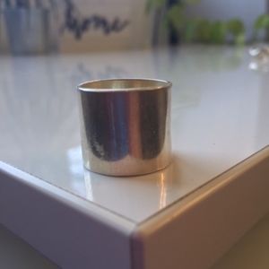 925 Sterling Silver ring size 8